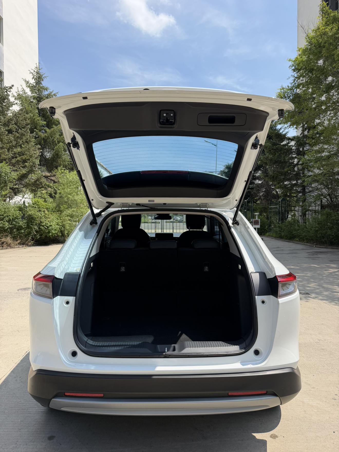Honda Vezel 2023, фото 12