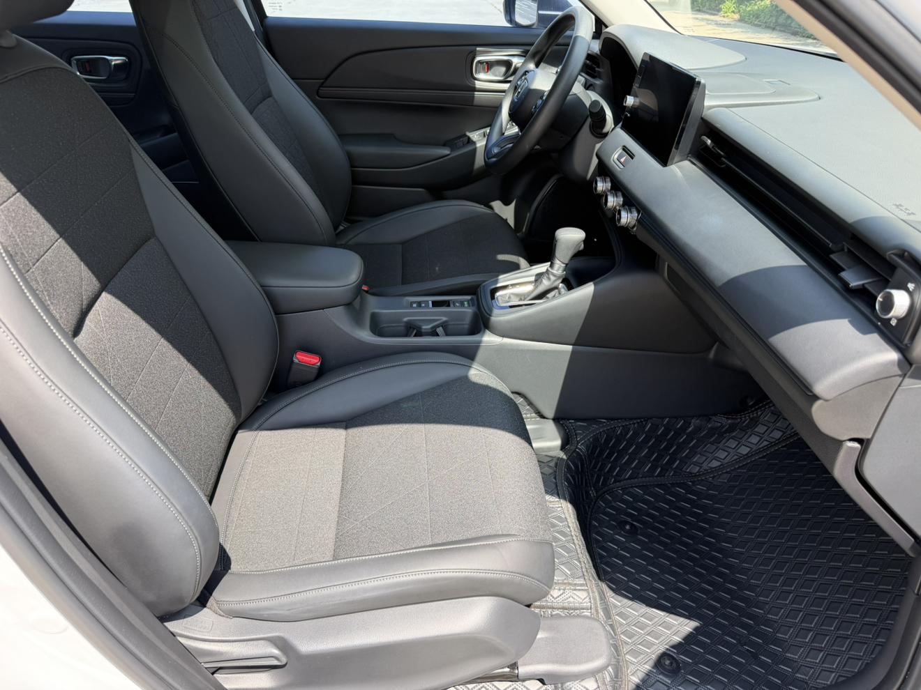 Honda Vezel 2023, фото 15