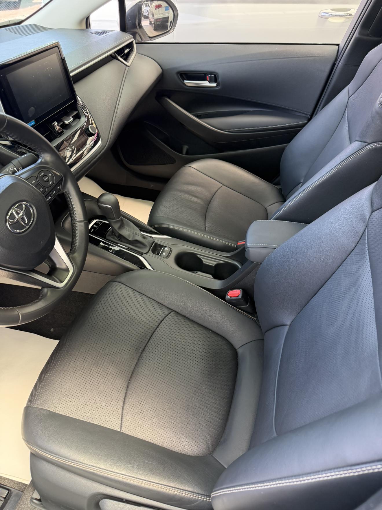 Toyota Corolla 2021, фото 15