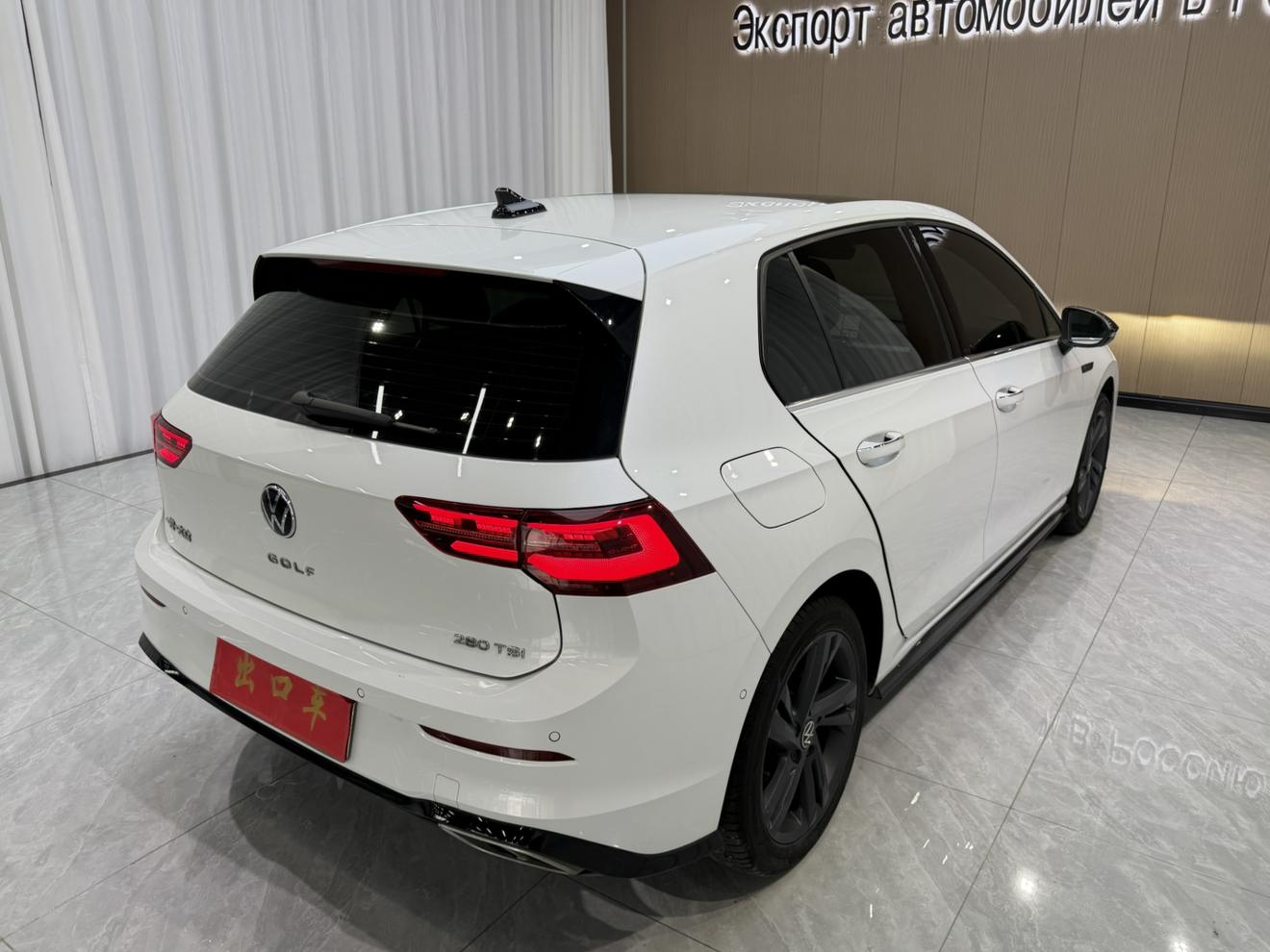 Volkswagen Golf 2023, фото 4
