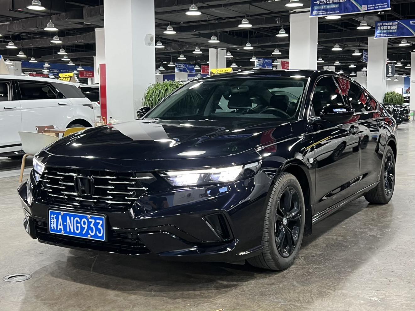 Honda Accord 2025, 1.5 л турбо, вариатор (CVT), передний, пробег 5 800 км — авто из Китая с пробегом