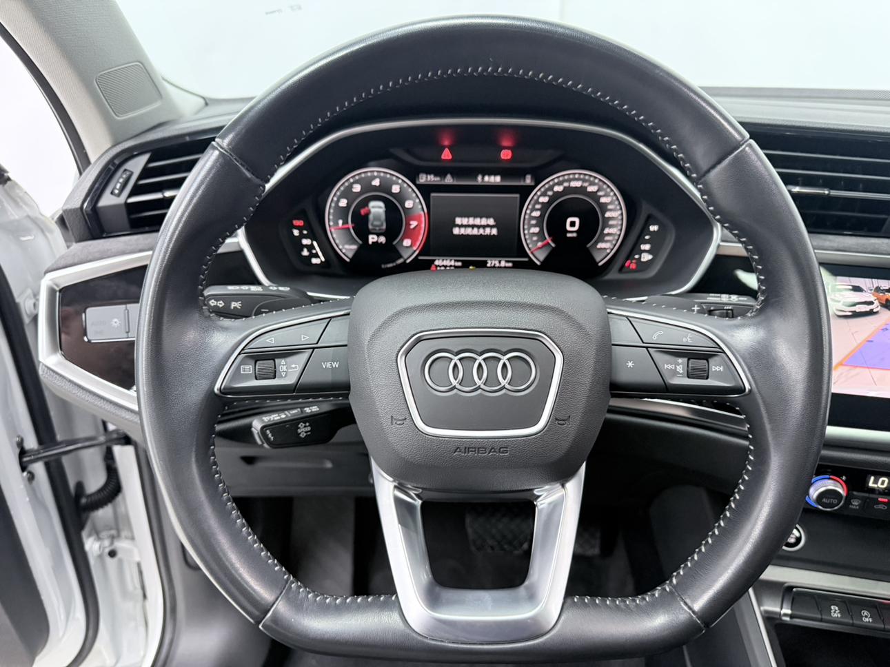 Audi Q3 2022, фото 12
