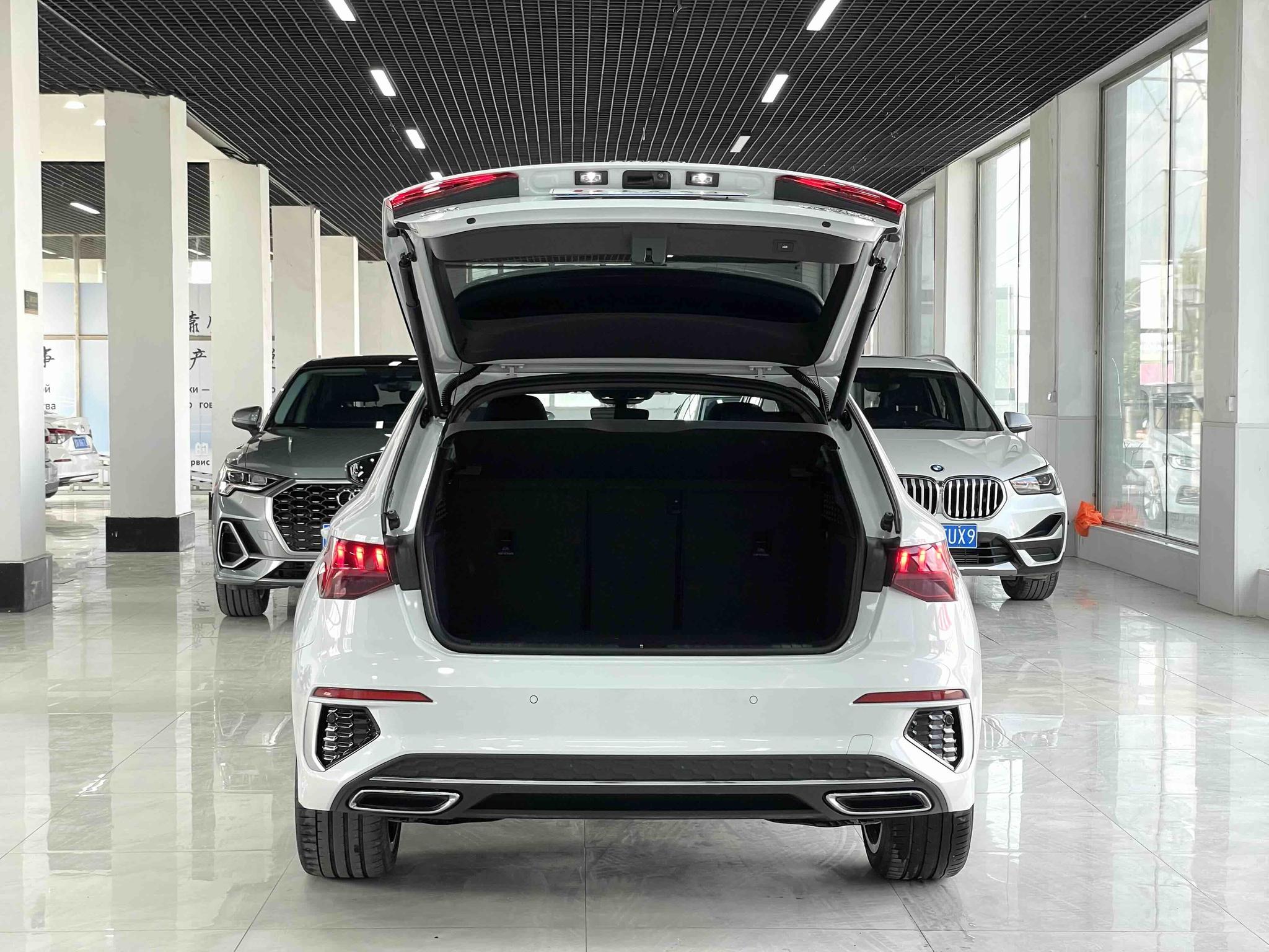 Audi A3 2023, фото 15