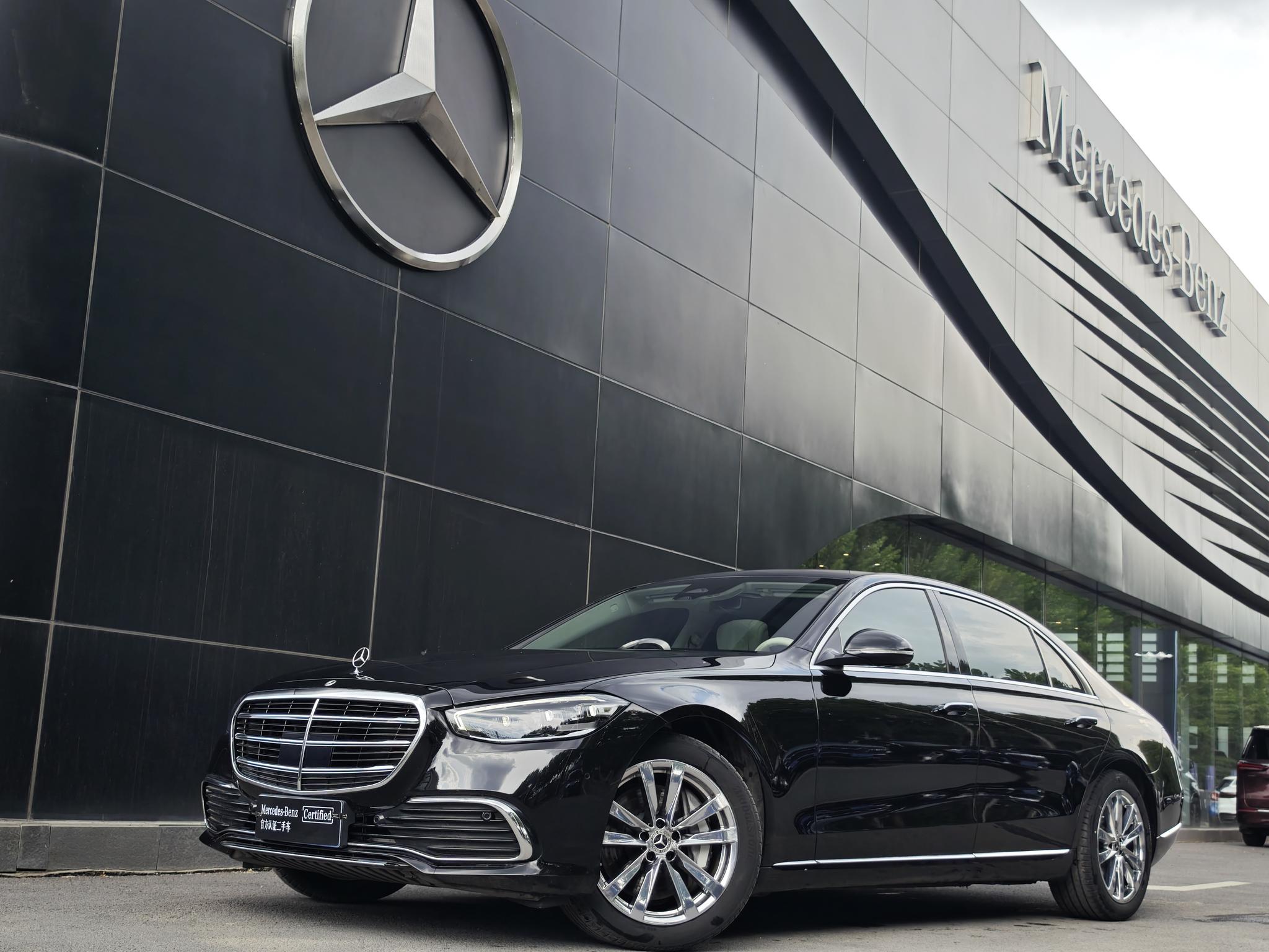 Mercedes-Benz S-Class 2023, фото 2