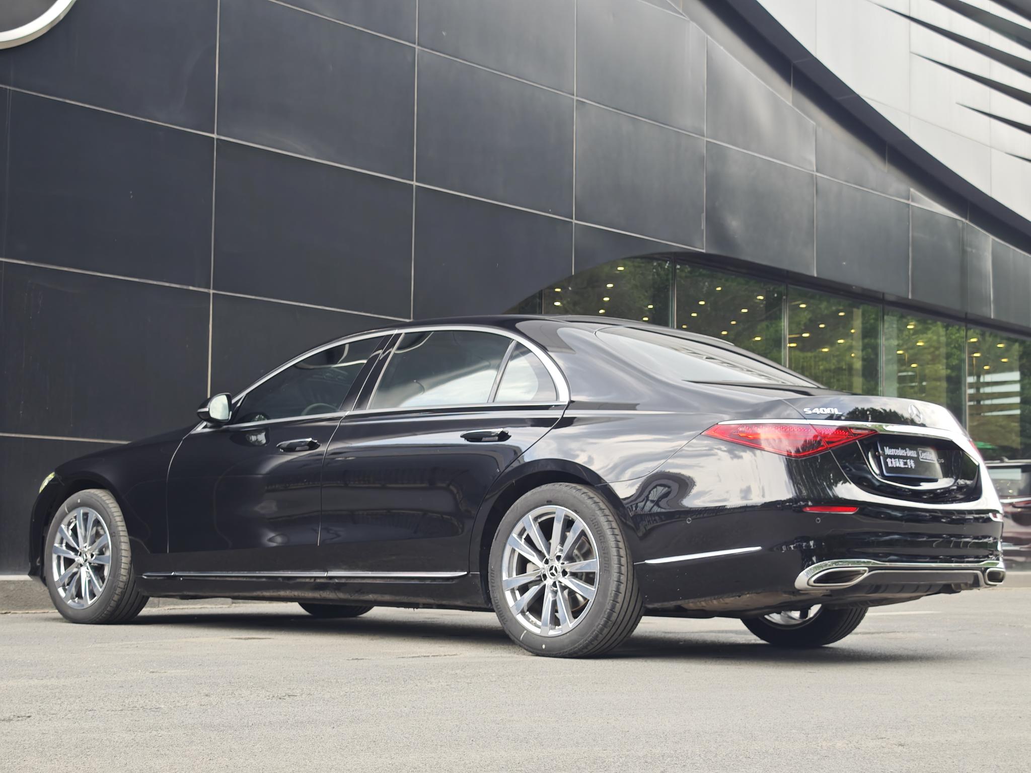 Mercedes-Benz S-Class 2023, фото 9