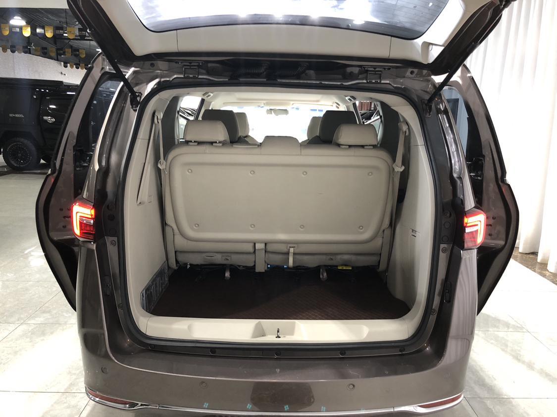 Buick GL8 2021, фото 10