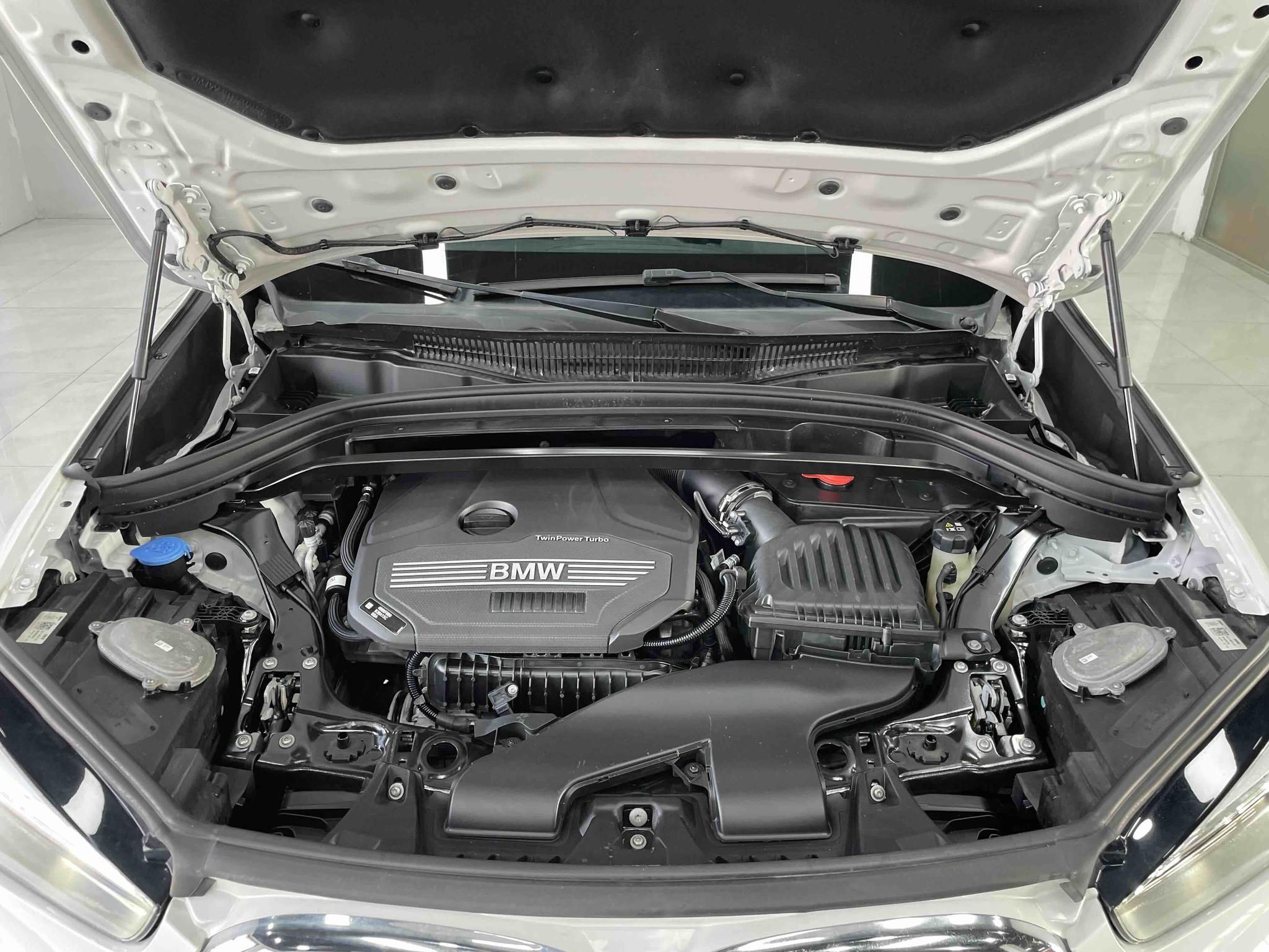 BMW X1 2022, фото 16
