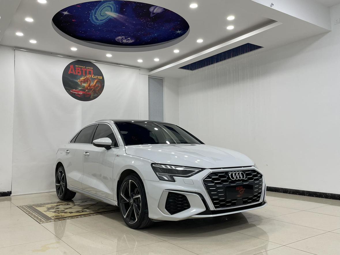 Audi A3 2021, фото 3