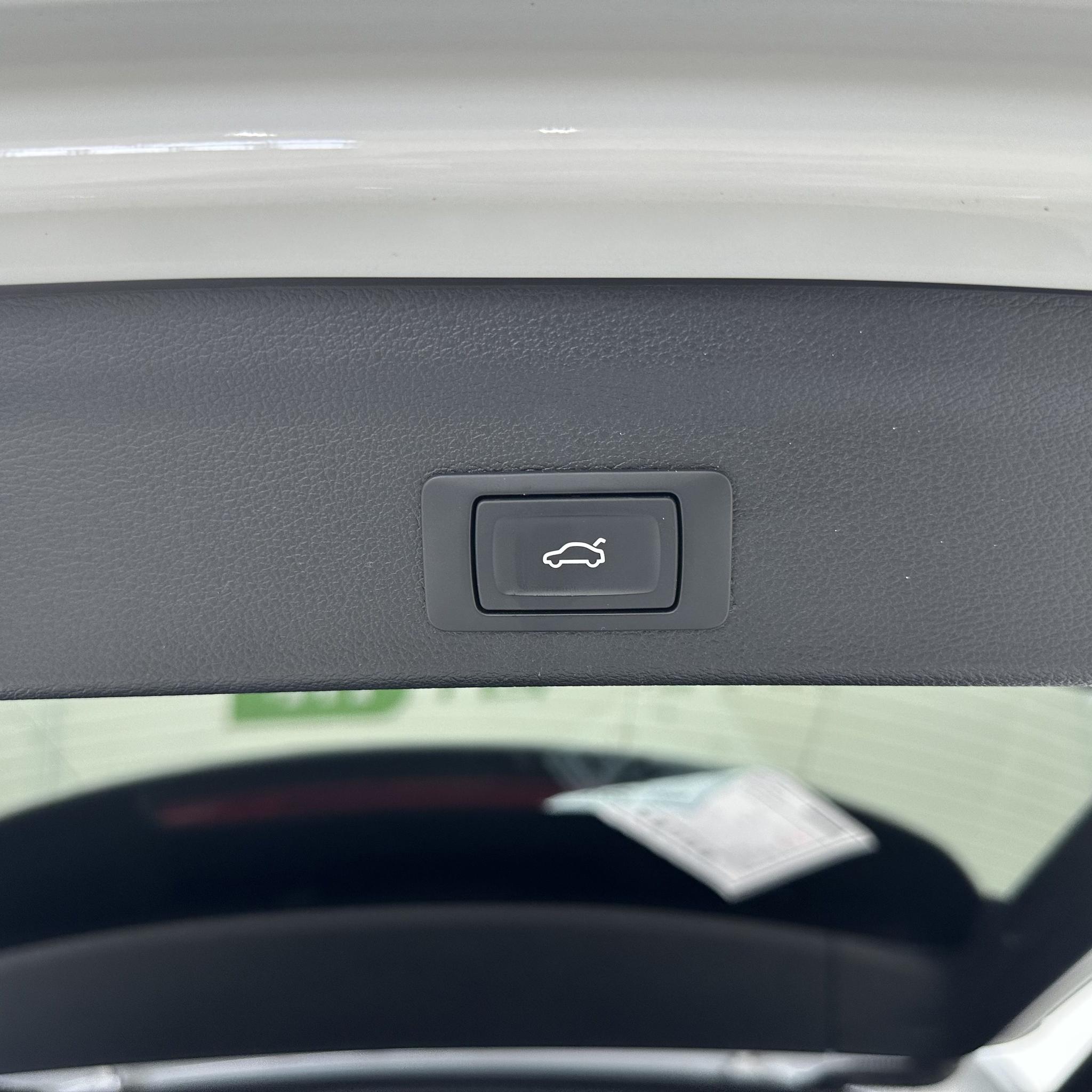 Audi Q3 2023, фото 15