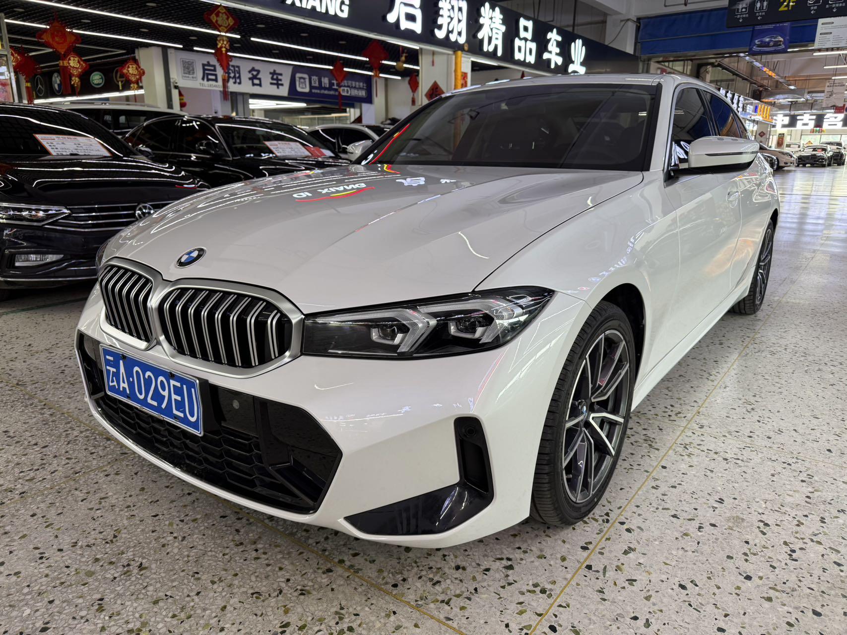 BMW 3 2023, 2 л турбо, автомат, задний, пробег 36 000 км — авто из Китая с пробегом