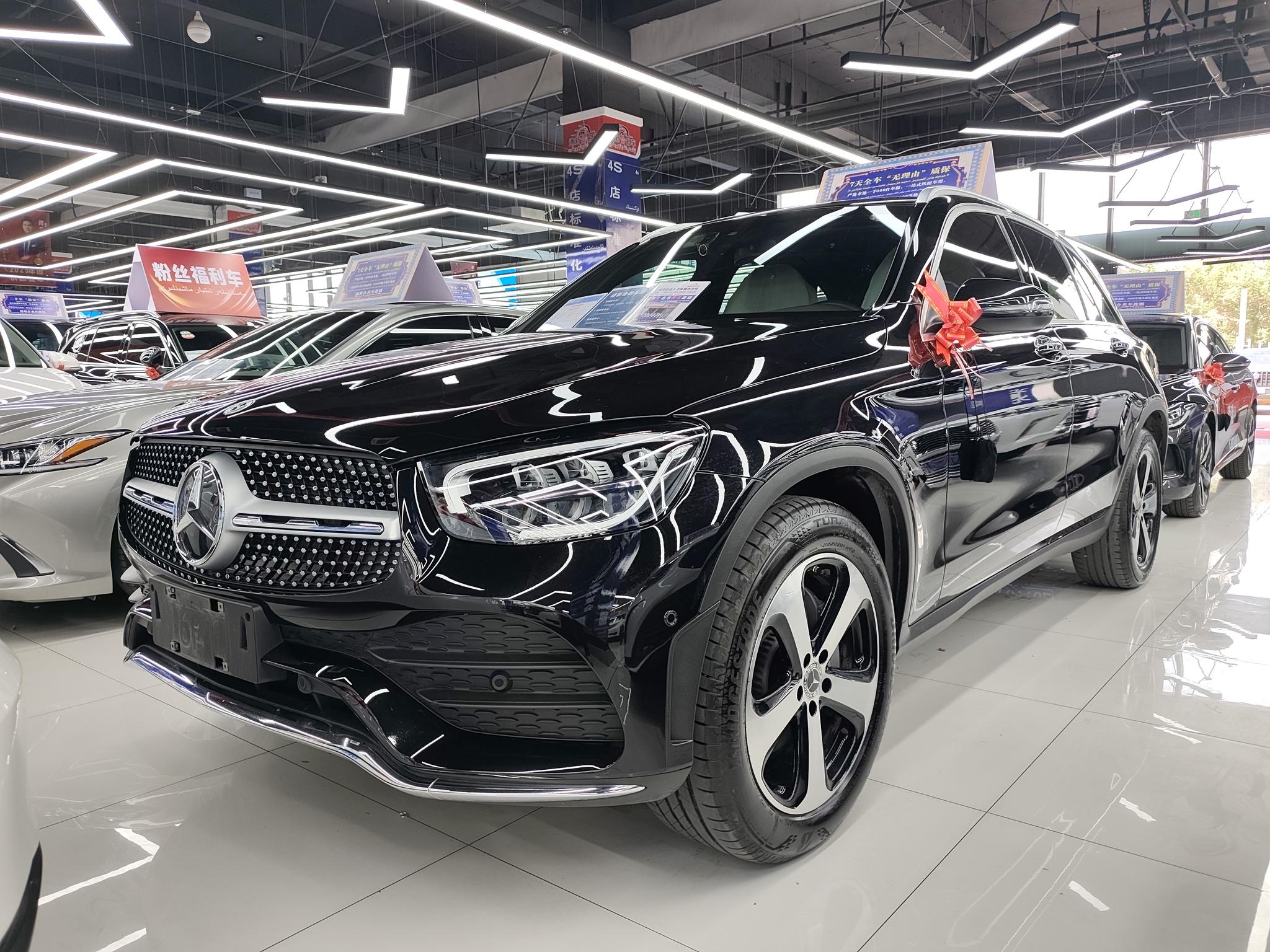 Mercedes-Benz GLC 2022, 2 л турбо, автомат, полный, пробег 52 000 км — авто из Китая с пробегом