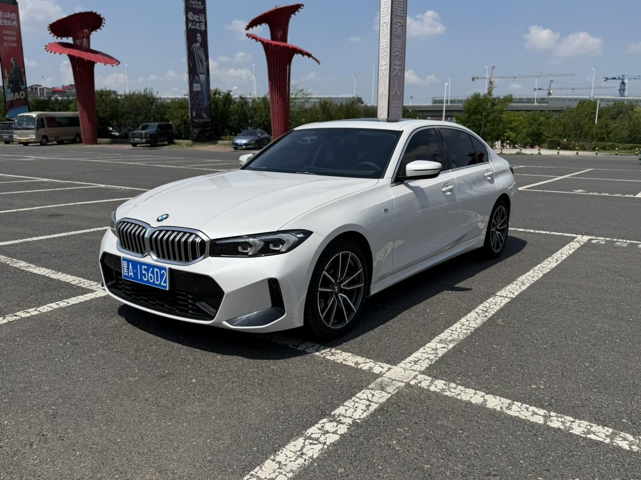 BMW 3 2023, 2 л турбо, автомат, задний, пробег 50 000 км — авто из Китая с пробегом