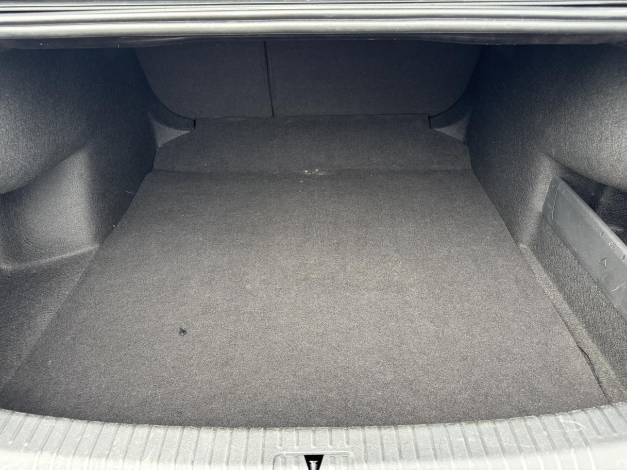 Volkswagen Passat 2023, фото 7