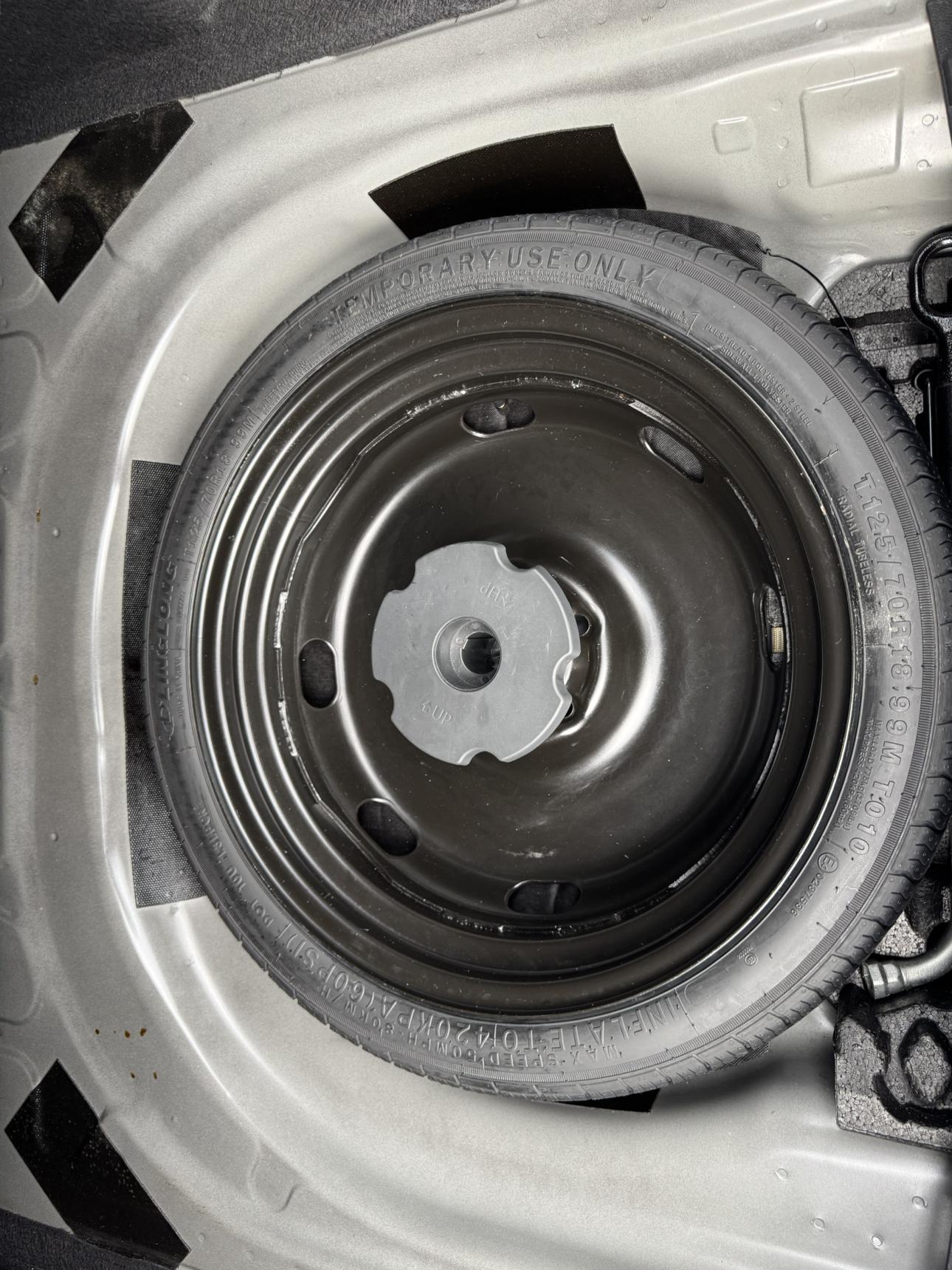 Volkswagen Passat 2023, фото 8