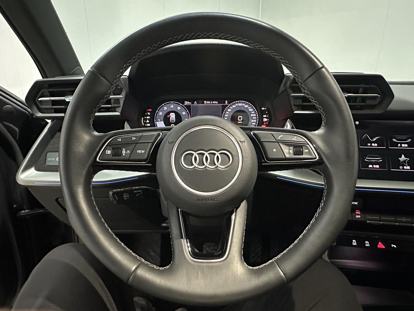 Audi A3 2023, фото 15