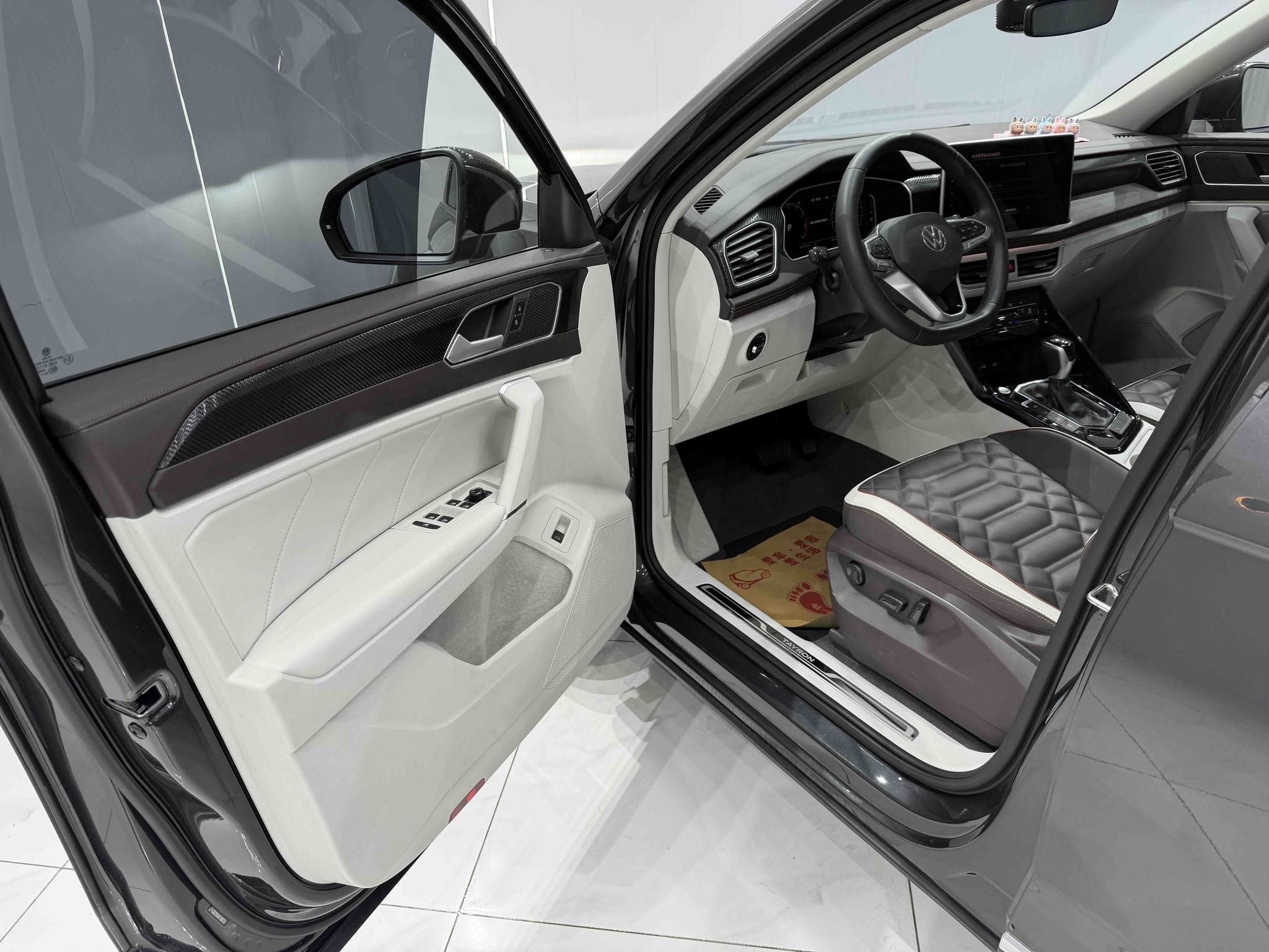 Volkswagen Tayron 2023, фото 16
