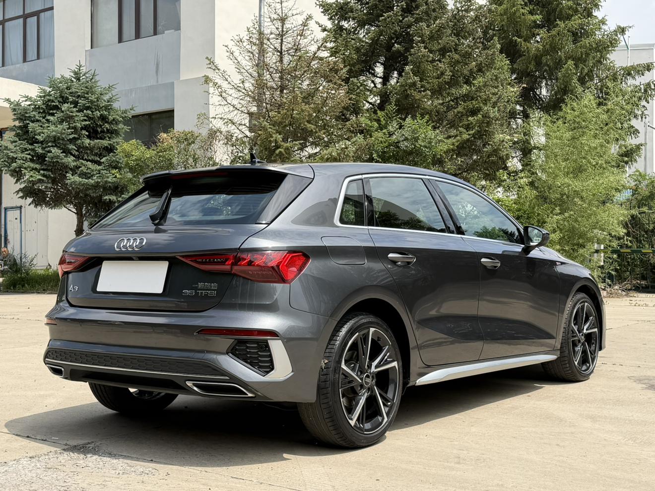 Audi A3 2022, фото 5