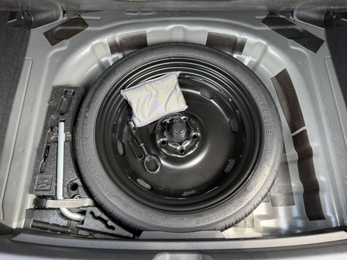 Audi A3 2022, фото 13