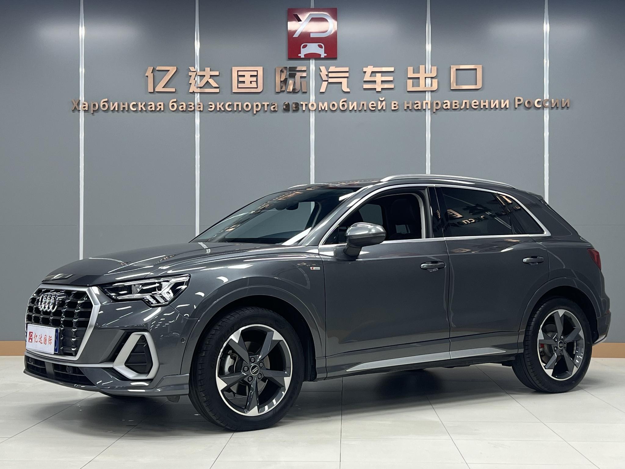 Audi Q3 2023, 1.4 л турбо, робот (DCT), передний, пробег 48 000 км — авто из Китая с пробегом