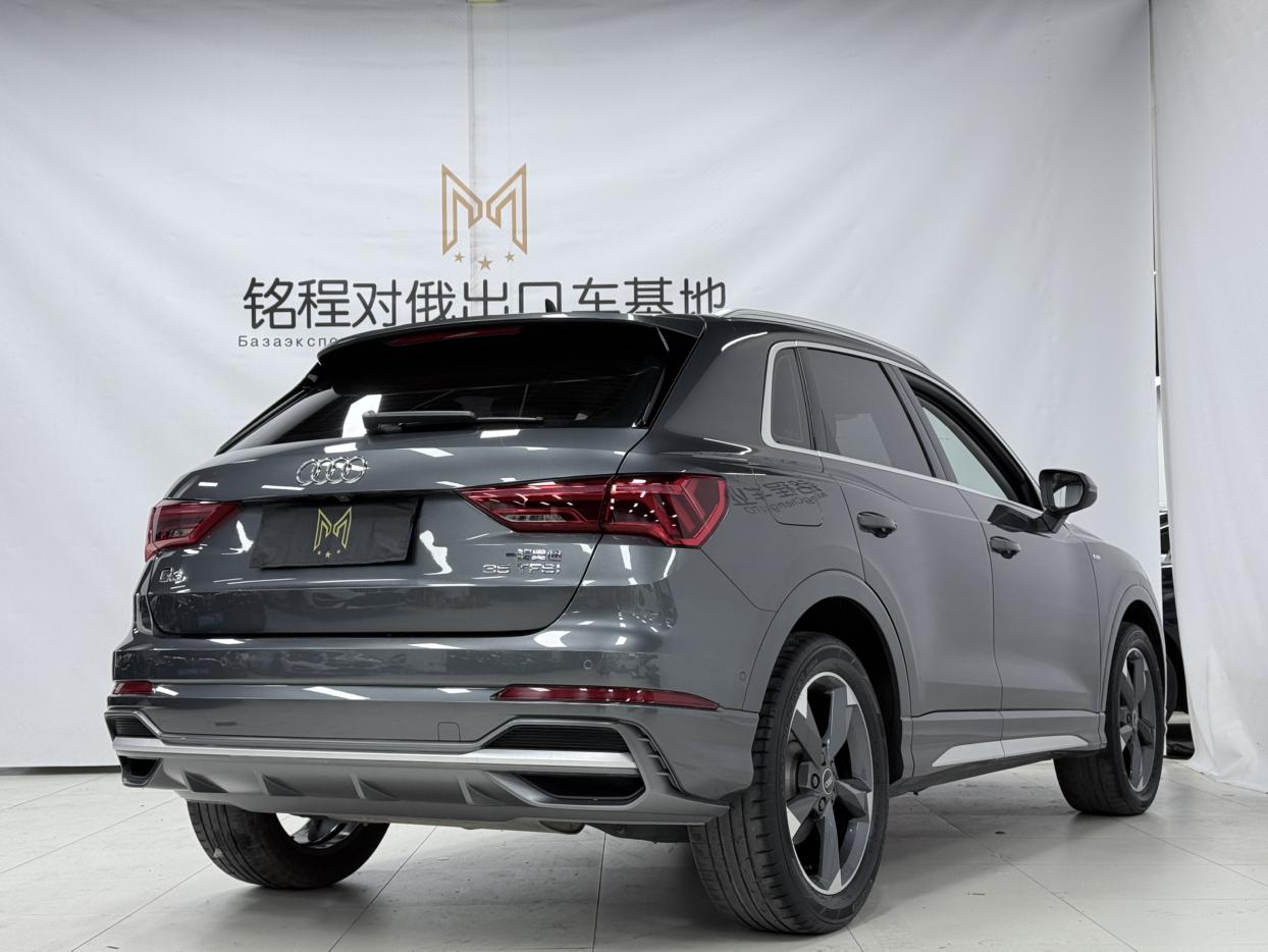 Audi Q3 2022, фото 4