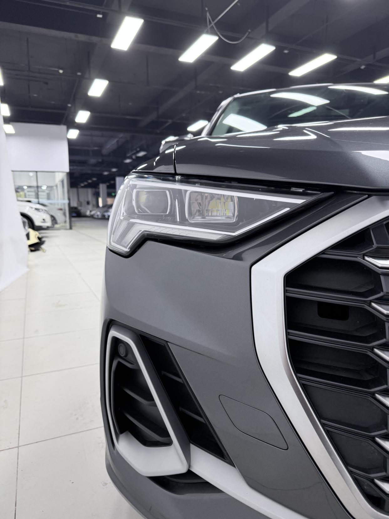 Audi Q3 2022, фото 7