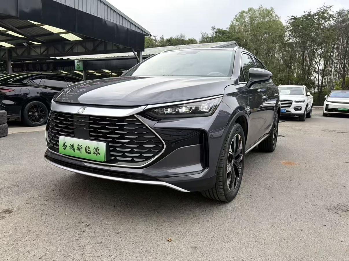 BYD Tang 2024, 1.5 л турбо, вариатор (CVT), передний, пробег 18 000 км — авто из Китая с пробегом