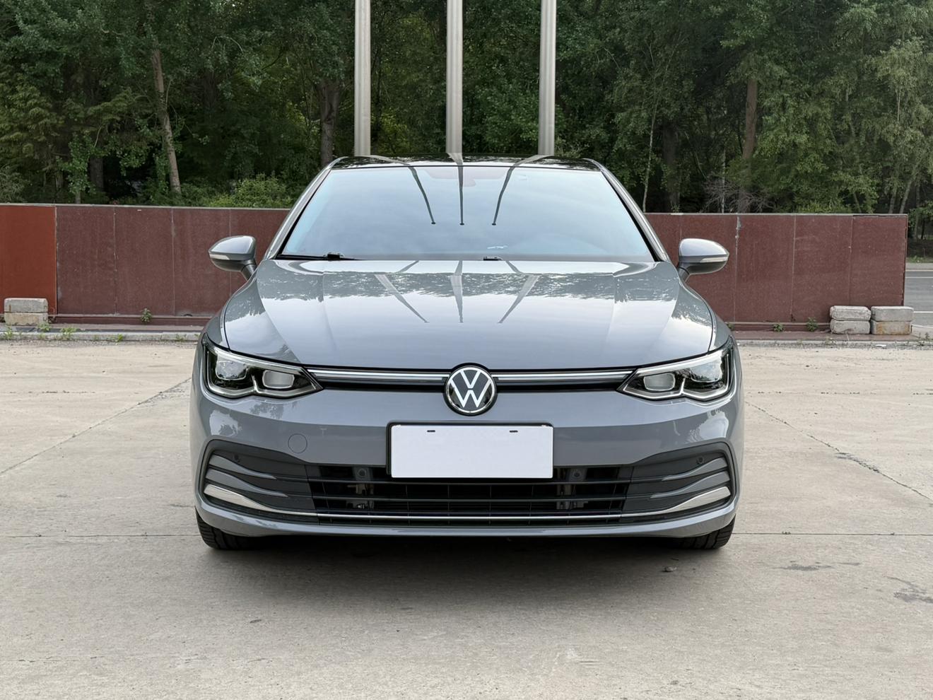 Volkswagen Golf 2023, фото 2