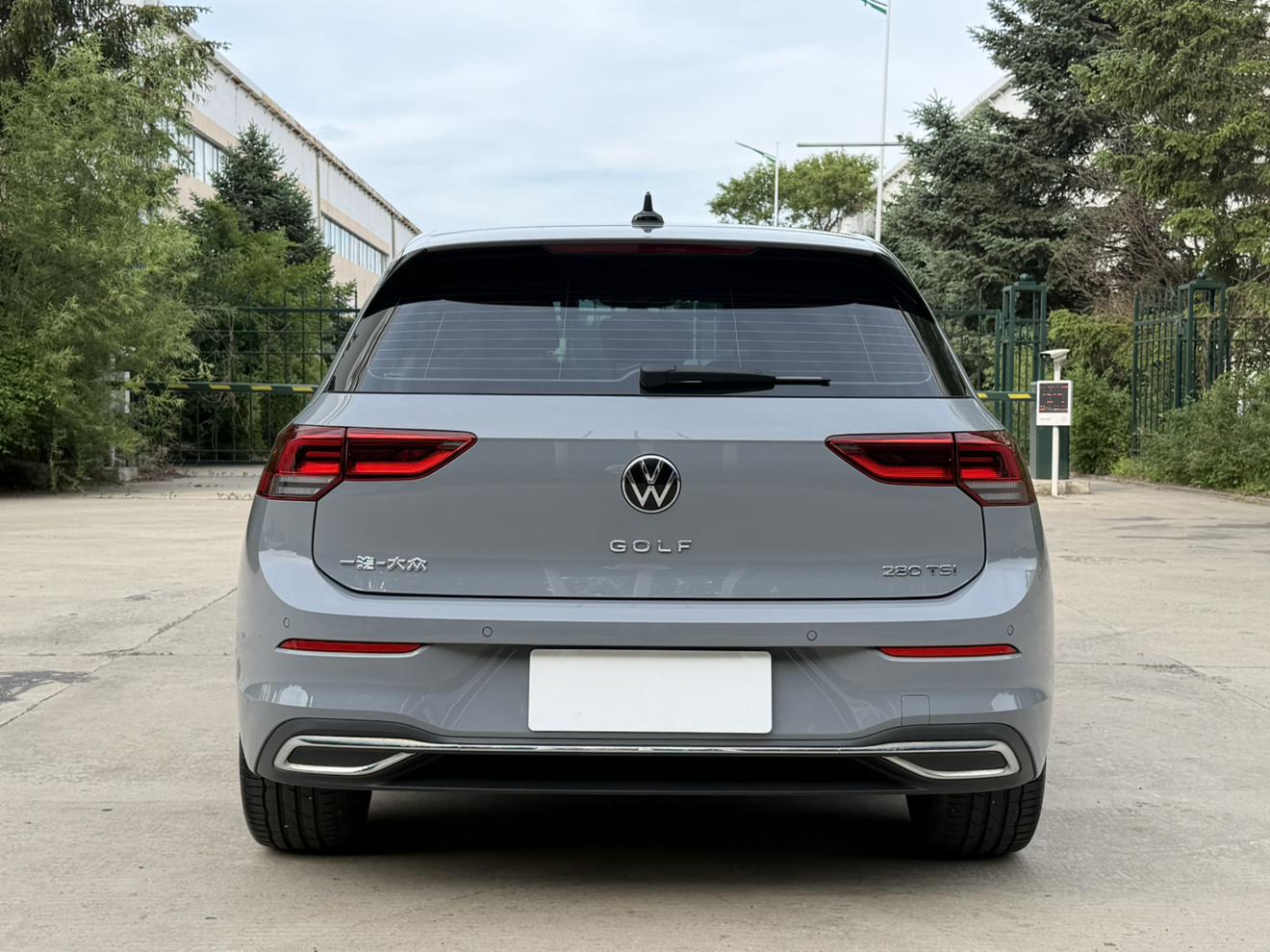 Volkswagen Golf 2023, фото 6