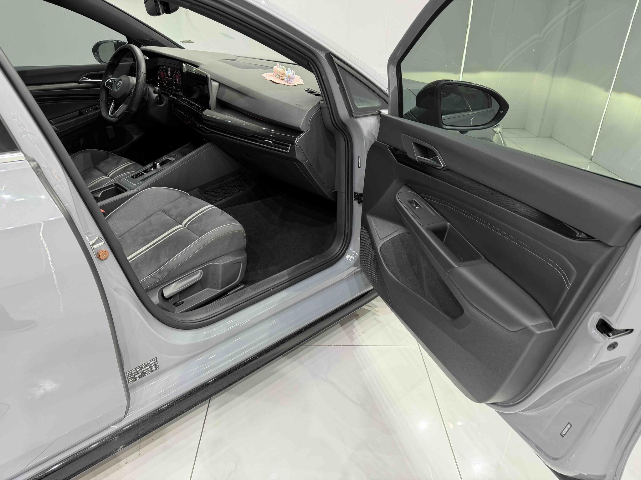 Volkswagen Golf 2021, фото 17