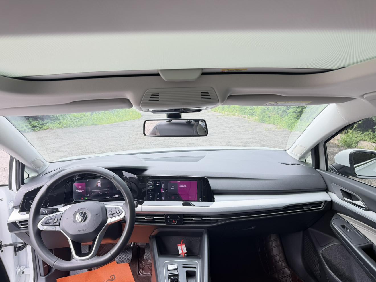 Volkswagen Golf 2023, фото 11