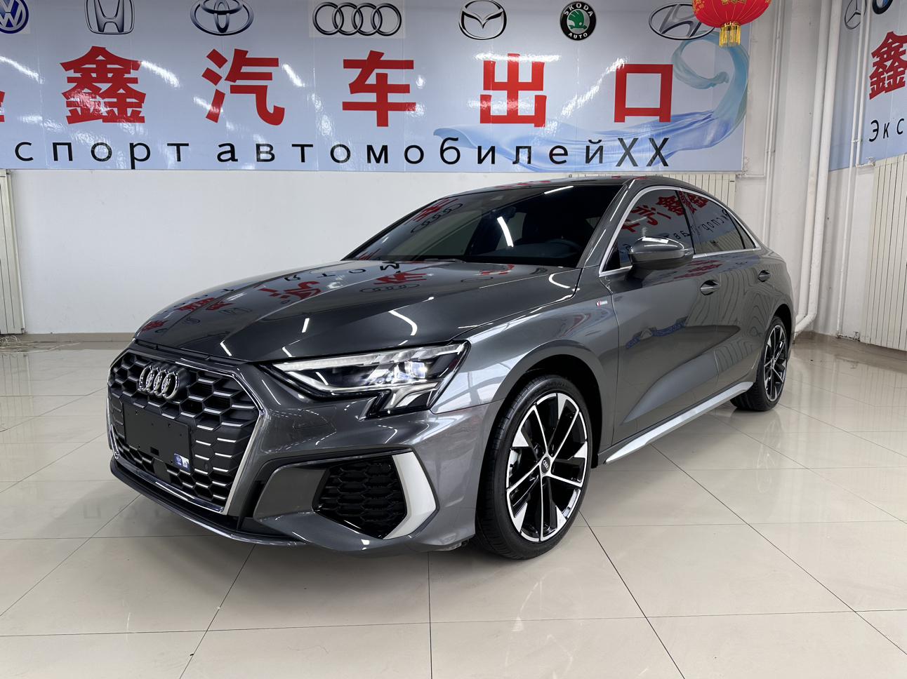Audi A3 2023, 1.4 л турбо, робот (DCT), передний, пробег 32 000 км — авто из Китая с пробегом