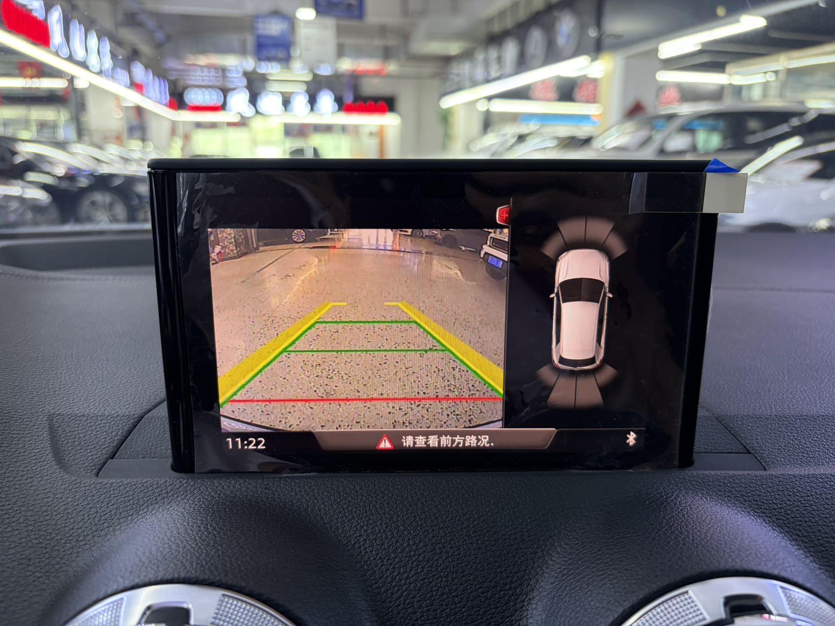 Audi Q2L 2022, фото 17
