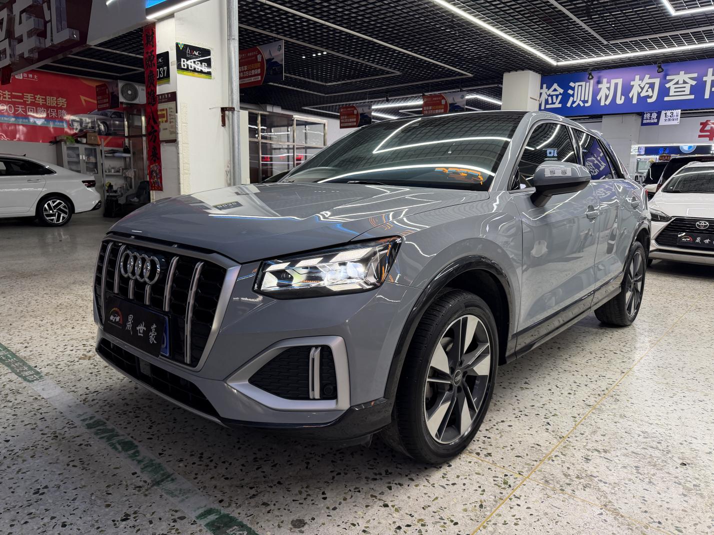 Audi Q2L 2022, 1.4 л турбо, робот (DCT), передний, пробег 36 000 км — авто из Китая с пробегом