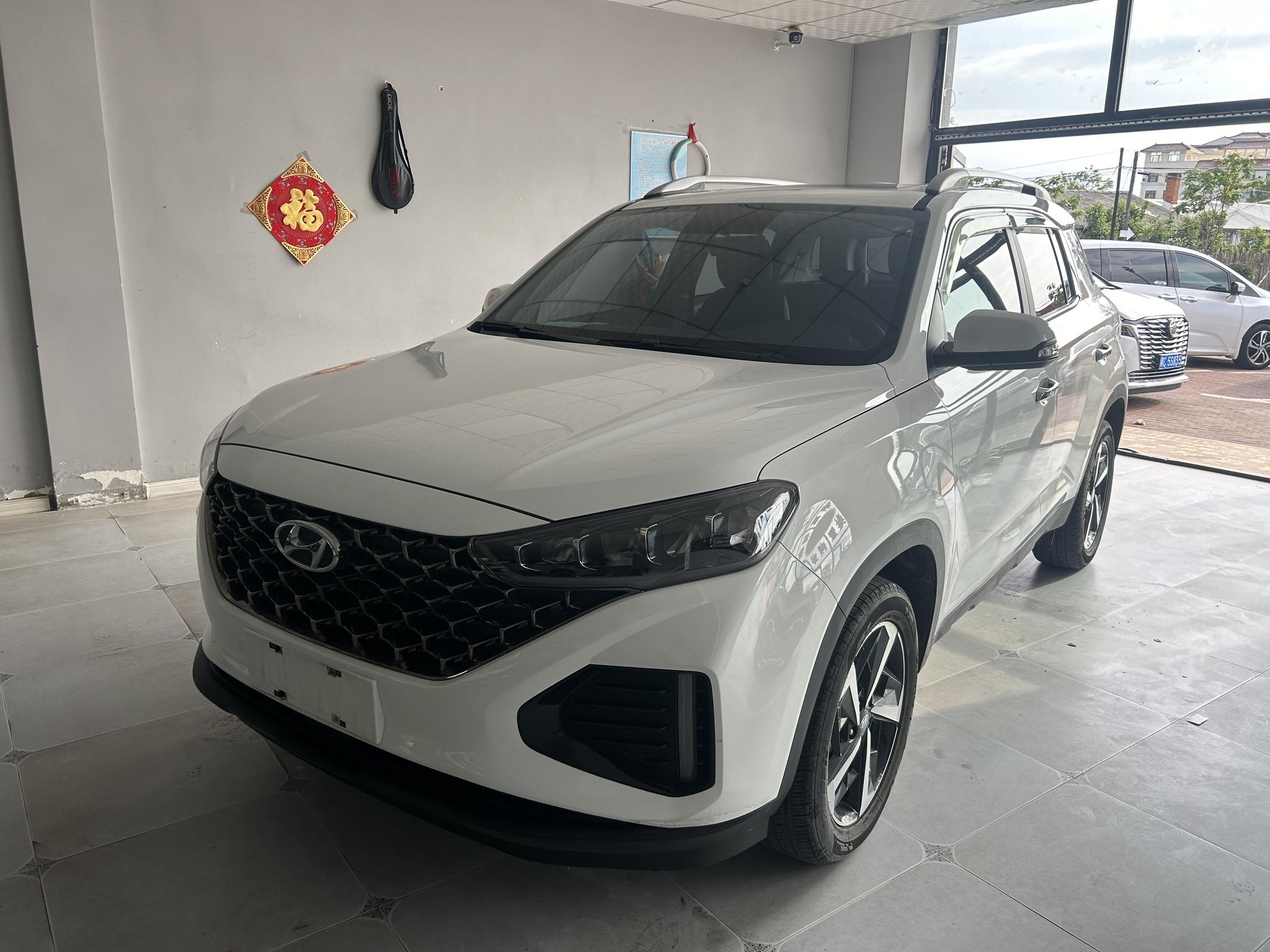 Hyundai ix35 2021, 1.4 л турбо, робот (DCT), передний, пробег 19 200 км — авто из Китая с пробегом