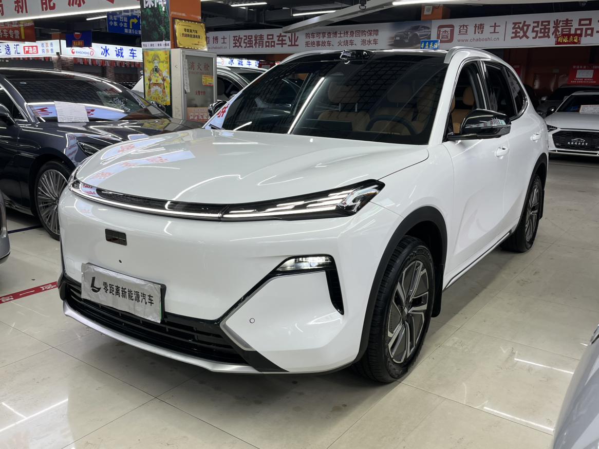 Geely Galaxy Starship 7 EM-i 2025, 1.5 л, 1-ст. DHT (гибридный), передний, пробег 33 000 км — авто из Китая с пробегом