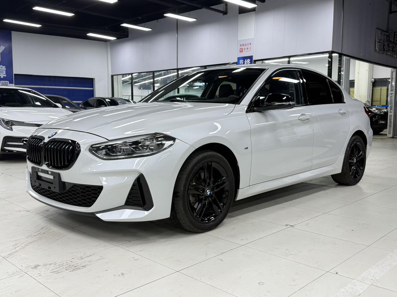 BMW 1 Series 2021, 1.5 л турбо, робот (DCT), передний, пробег 29 000 км — авто из Китая с пробегом