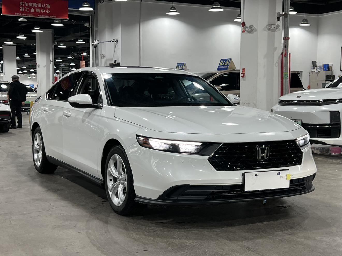Honda Accord 2023, фото 3