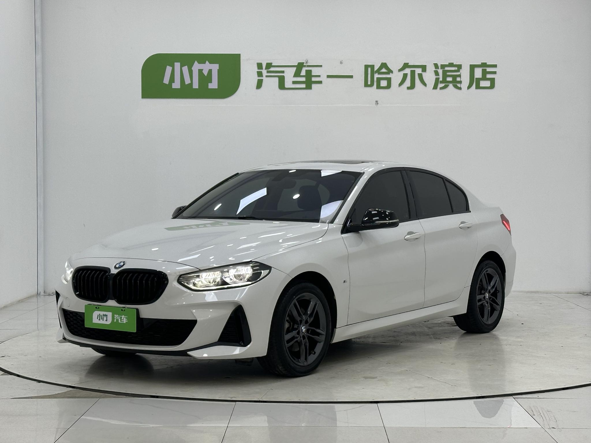 BMW 1 Series 2023, 1.5 л турбо, робот (DCT), передний, пробег 8 000 км — авто из Китая с пробегом
