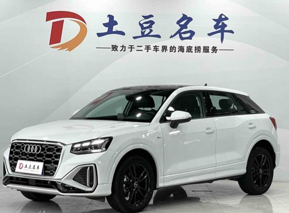 Audi Q2L 2022, 1.4 л турбо, робот (DCT), передний, пробег 30 900 км — авто из Китая с пробегом