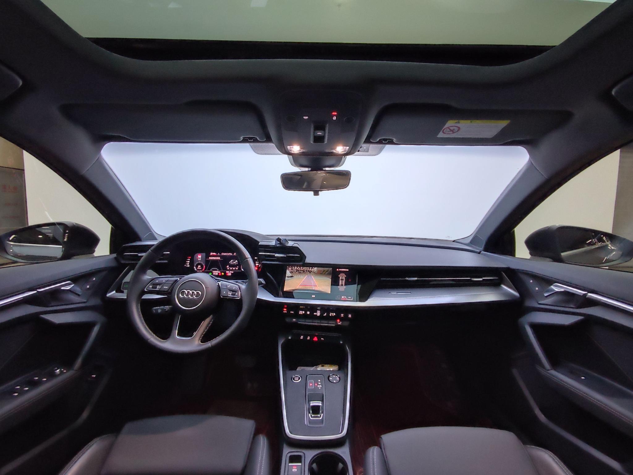 Audi A3 2023, фото 7