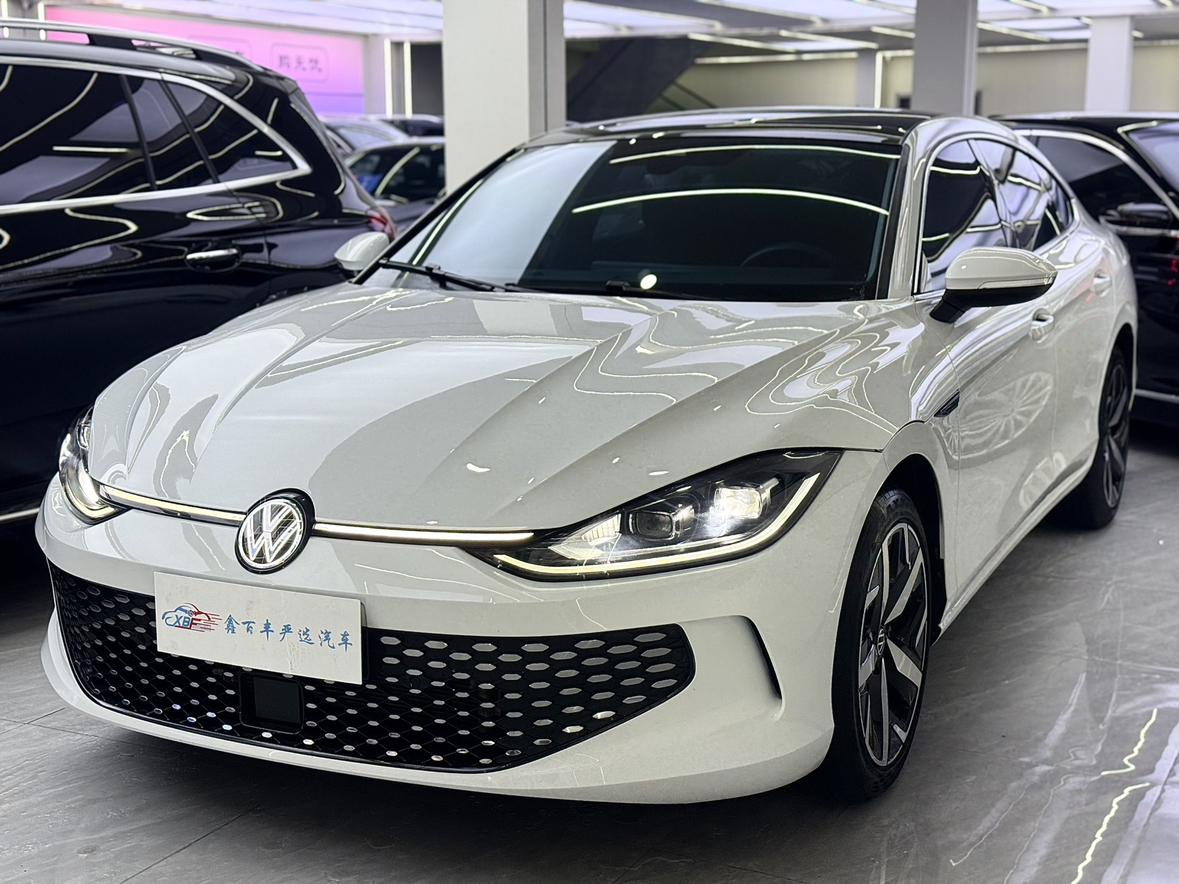 Volkswagen Lingdu 2024, 1.4 л турбо, робот (DCT), передний, пробег 32 000 км — авто из Китая с пробегом