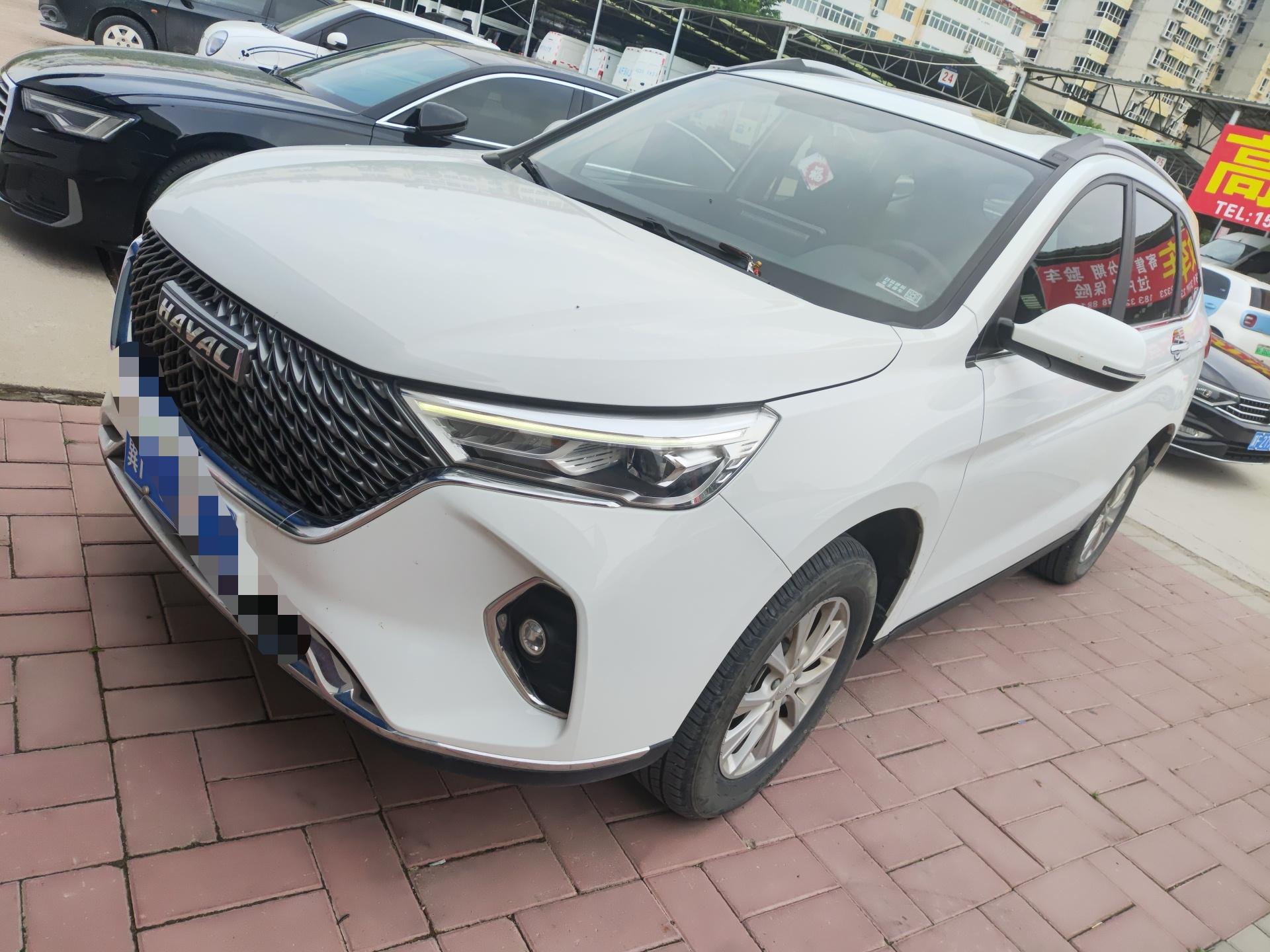 Haval M6 2023, 1.5 л турбо, робот (DCT), передний, пробег 19 000 км — авто из Китая с пробегом