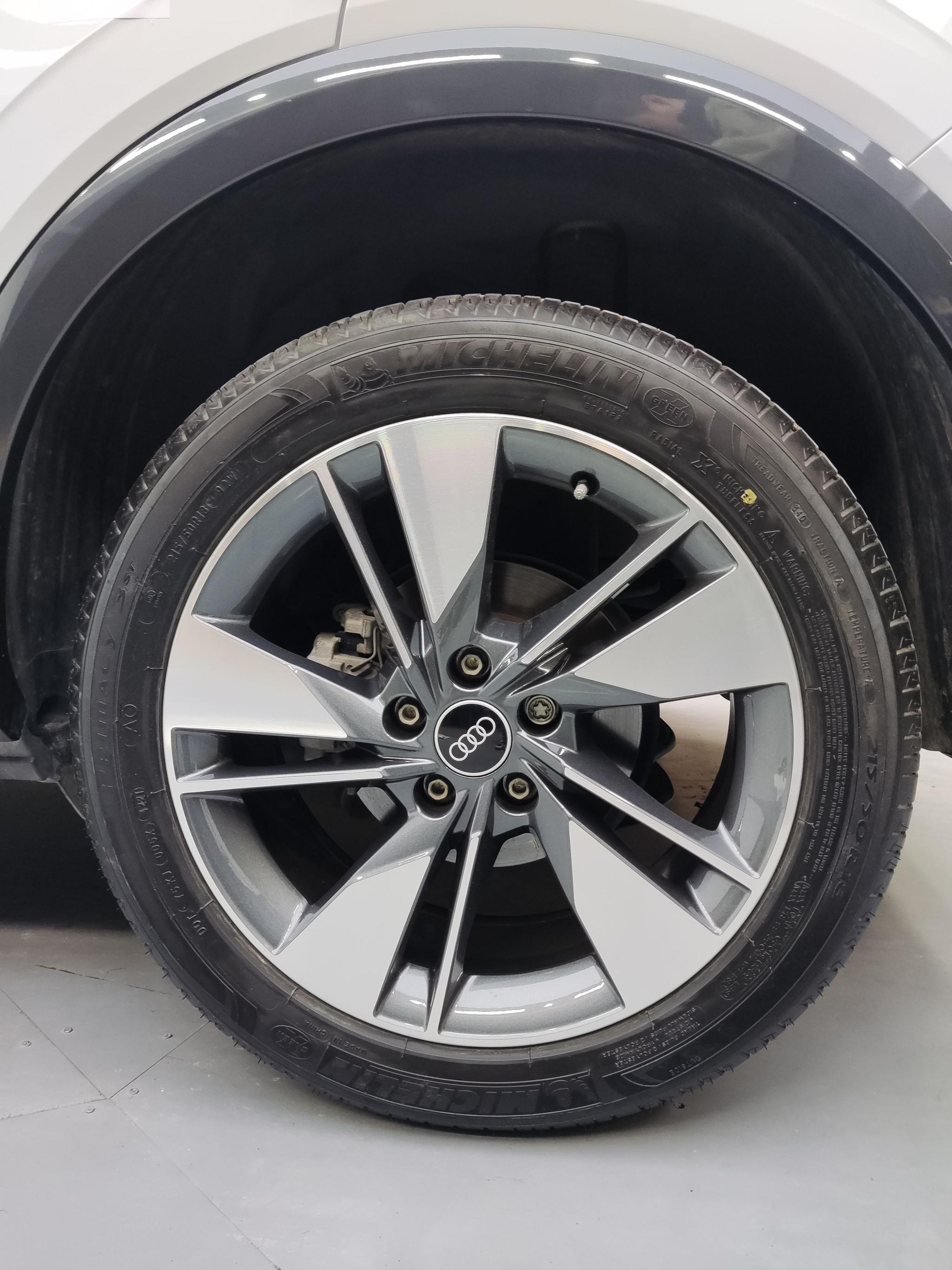 Audi Q2L 2022, фото 8