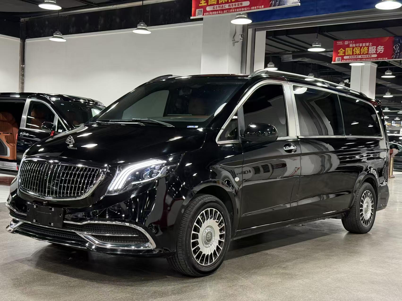 Mercedes-Benz Vito 2023, 2 л турбо, автомат, задний, пробег 70 000 км — авто из Китая с пробегом