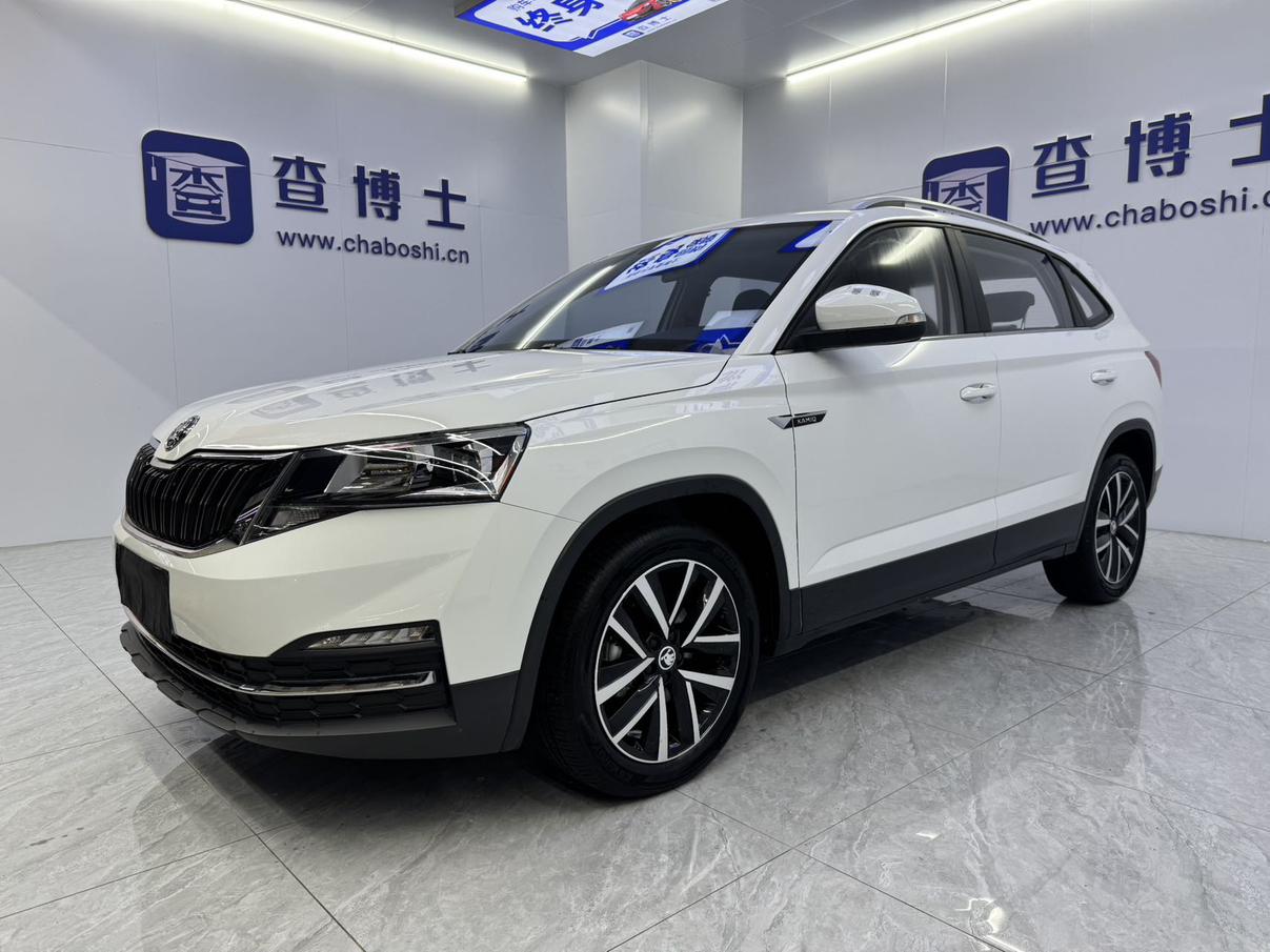 Skoda Kamiq 2023, 1.5 л, автомат, передний, пробег 35 100 км — авто из Китая с пробегом