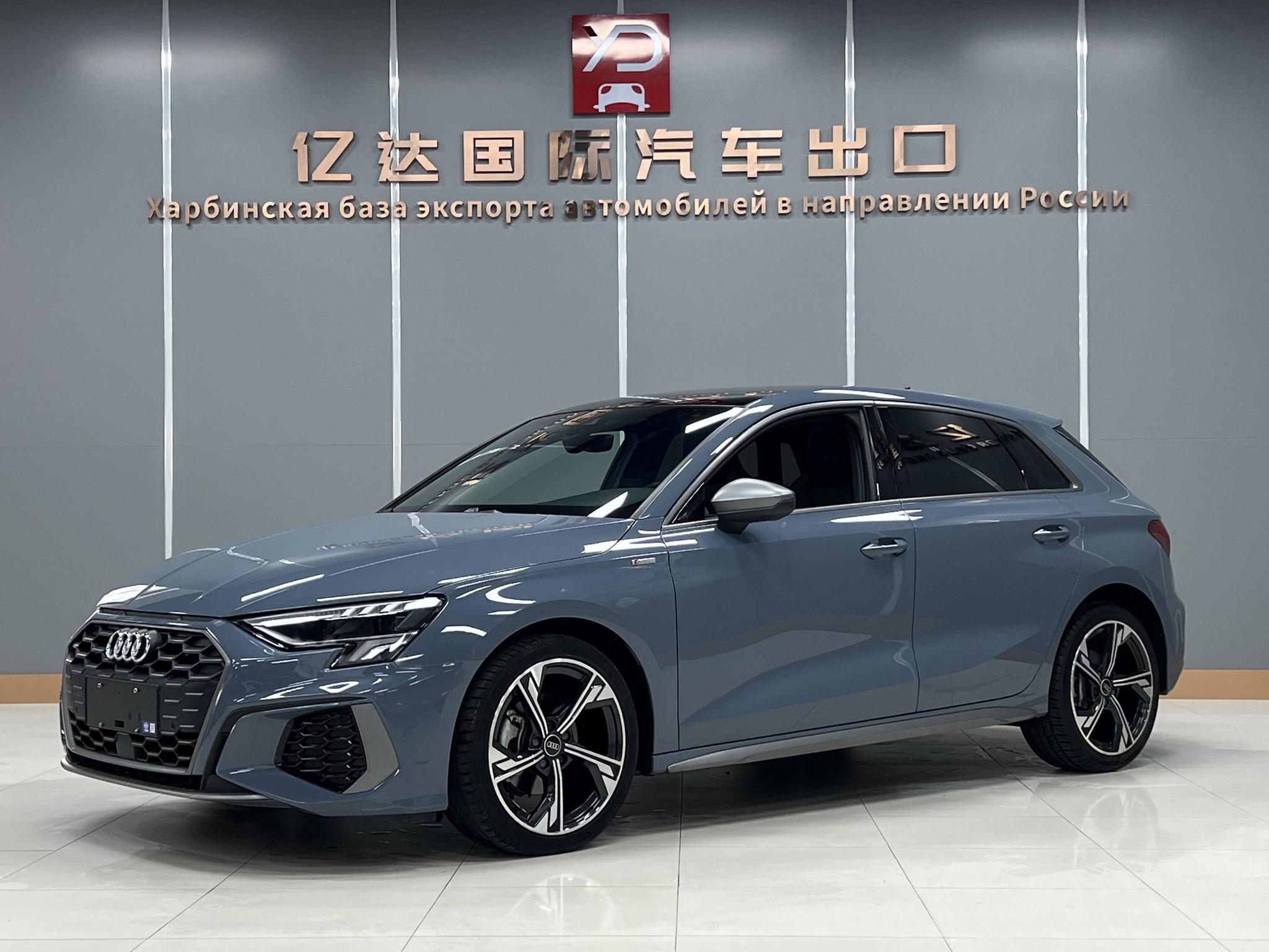 Audi A3 2022, 1.4 л турбо, робот (DCT), передний, пробег 45 000 км — авто из Китая с пробегом