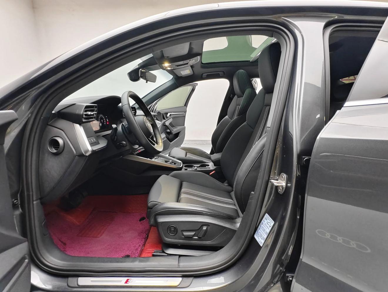 Audi A3 2024, фото 9