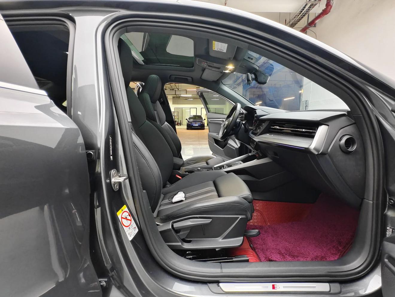 Audi A3 2024, фото 12