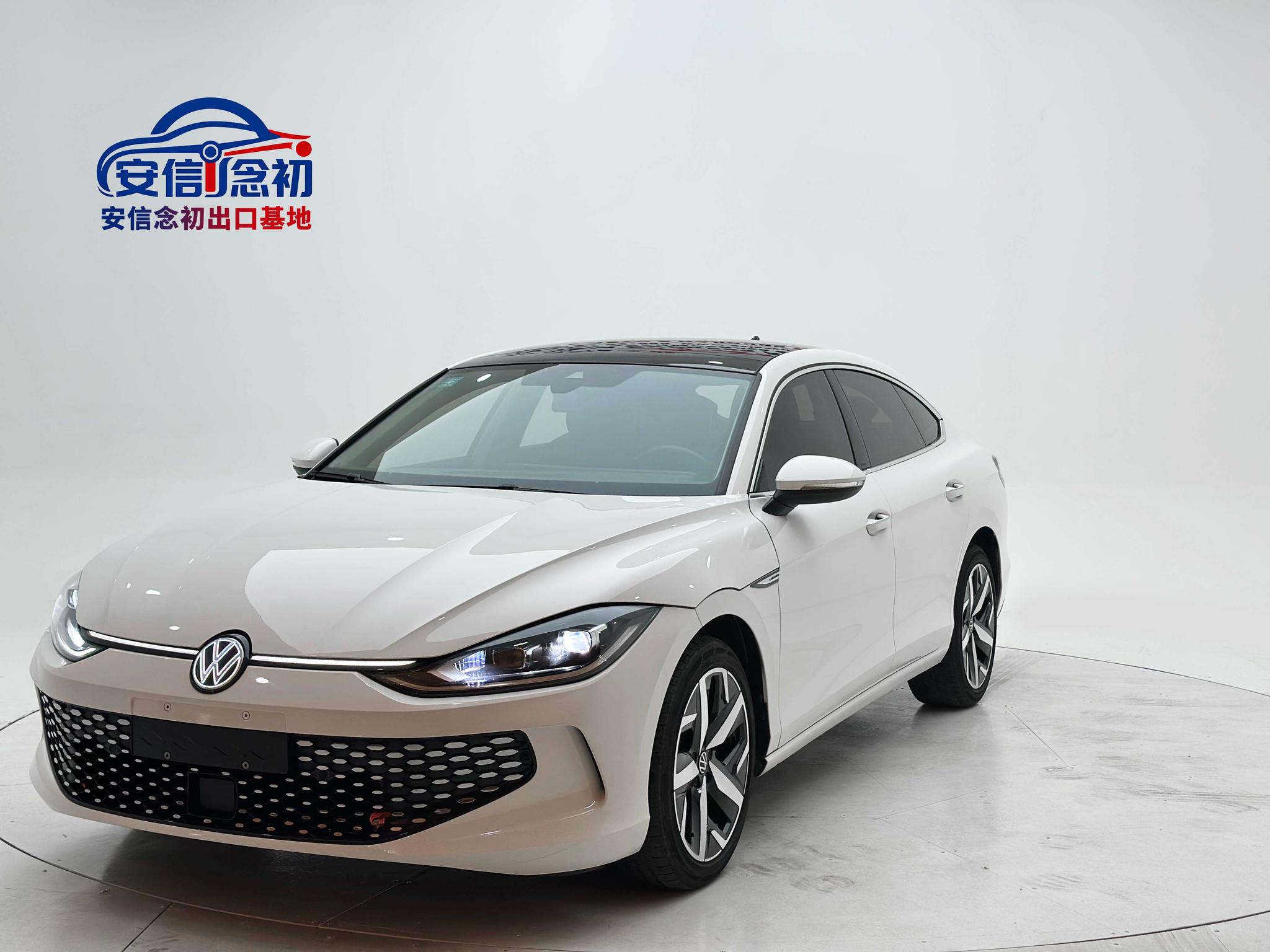 Volkswagen Lingdu 2022, 1.4 л турбо, робот (DCT), передний, пробег 21 800 км — авто из Китая с пробегом