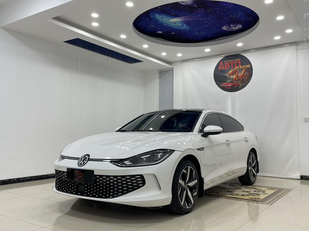 Volkswagen Lingdu 2022, 1.4 л турбо, робот (DCT), передний, пробег 21 700 км — авто из Китая с пробегом